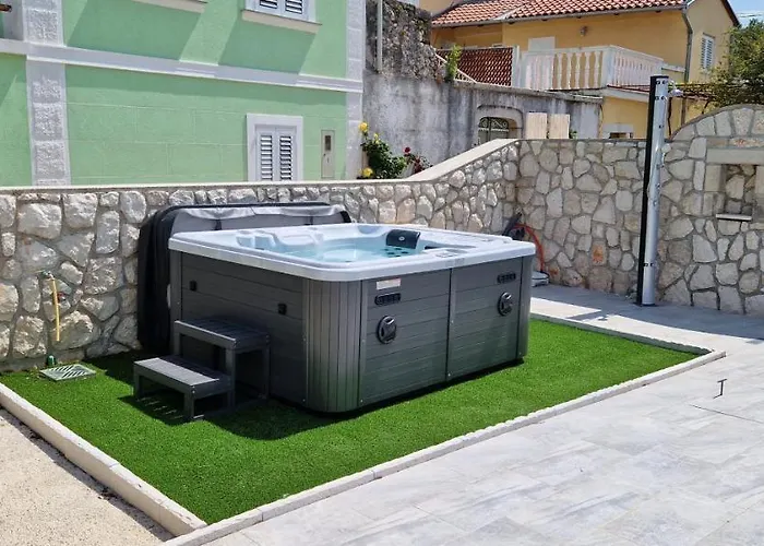 Vila Point Grizane-Belgrad